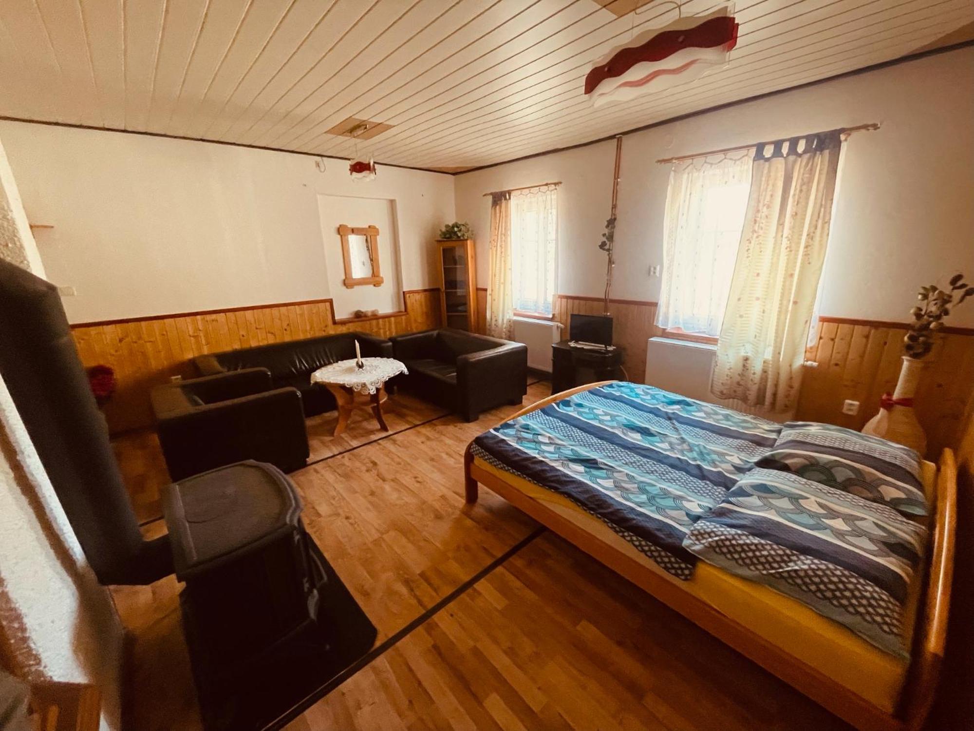 Pension Peklo Trutnov Exterior photo